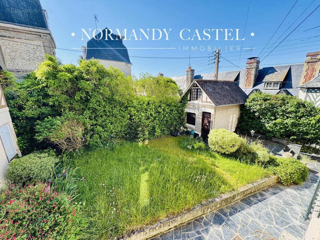 Appartement à TROUVILLE-SUR-MER