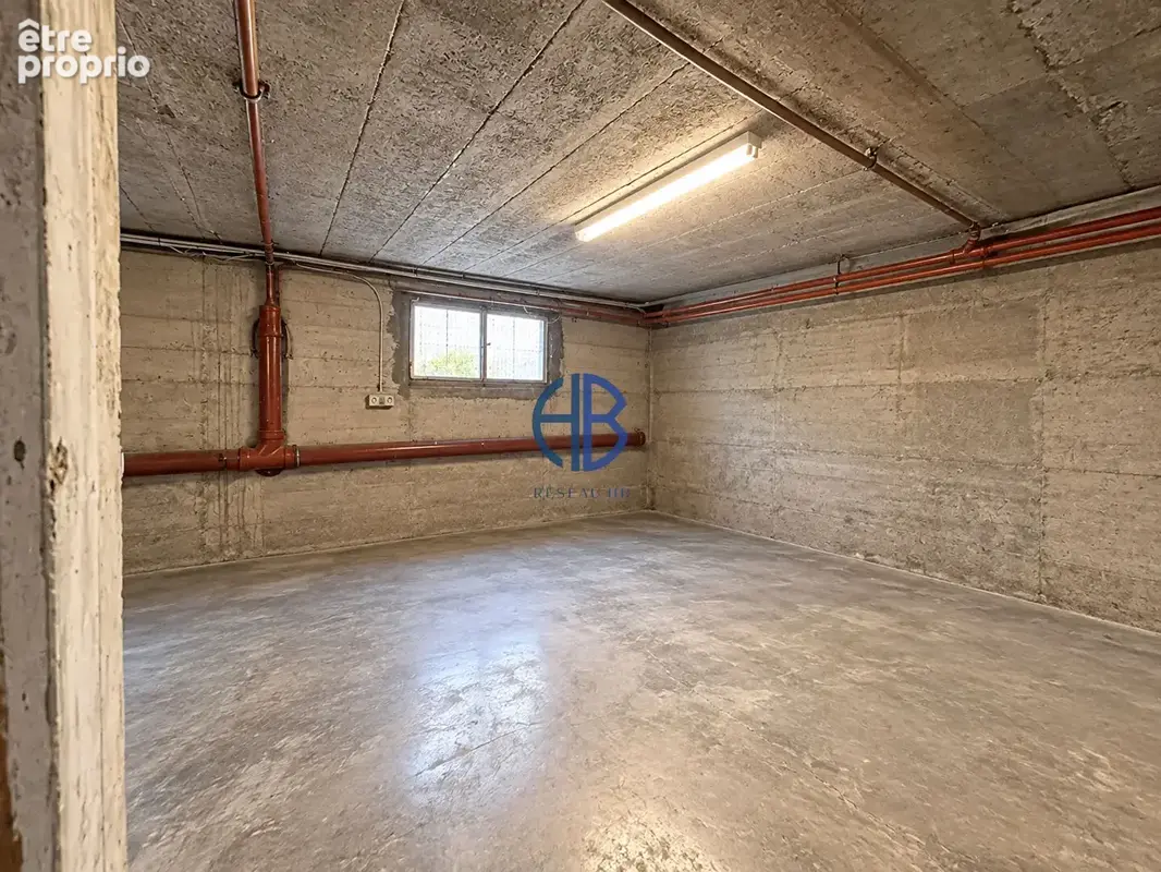 Appartement La Tour Du Pin 5 pièce(s) 105 m2 - photo 11