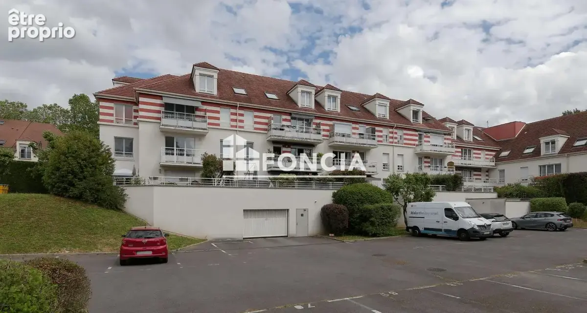 PRINGY : Découvrez ce charmant 3 pièces de 60 m² avec 2 places de parking privatives, situé dans une résidence calme et entreten - photo 3