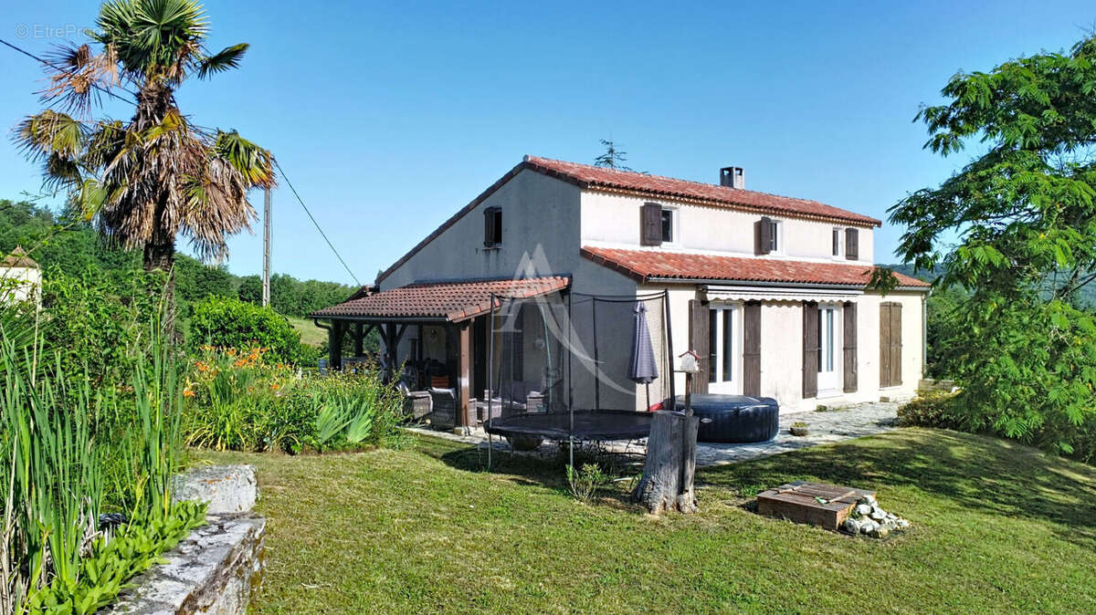 Jolie maison spacieuse, 4 chambres, au calme - photo 14