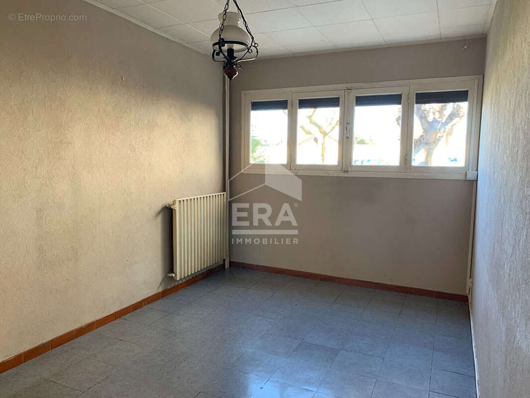 Appartement à MARSEILLE-15E