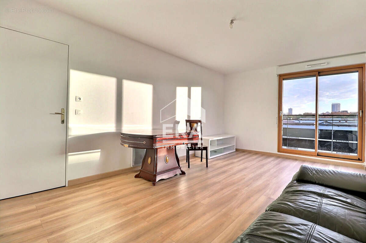 Appartement à SAINT-DENIS