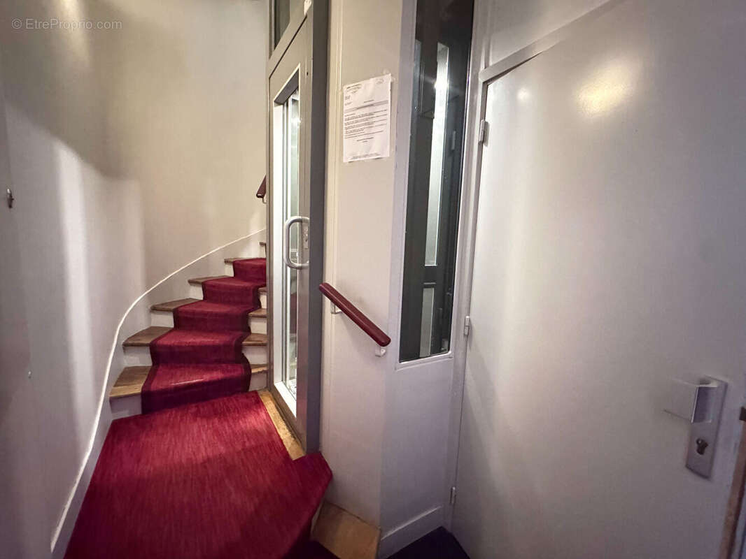 Appartement à PARIS-6E