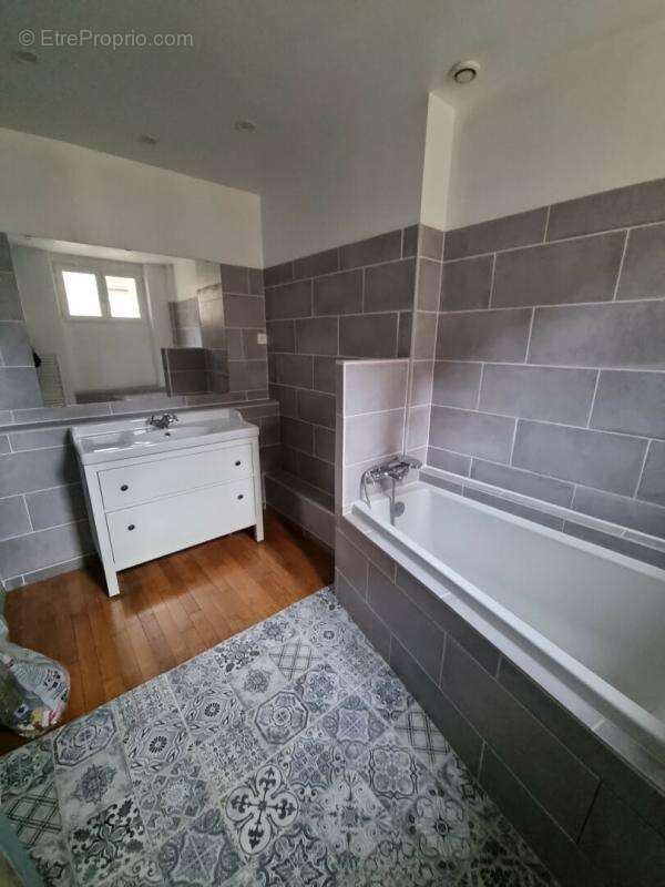 Maison à SULLY-SUR-LOIRE