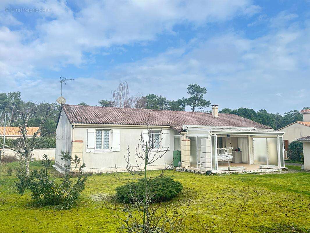 Maison à SAINT-GEORGES-DE-DIDONNE