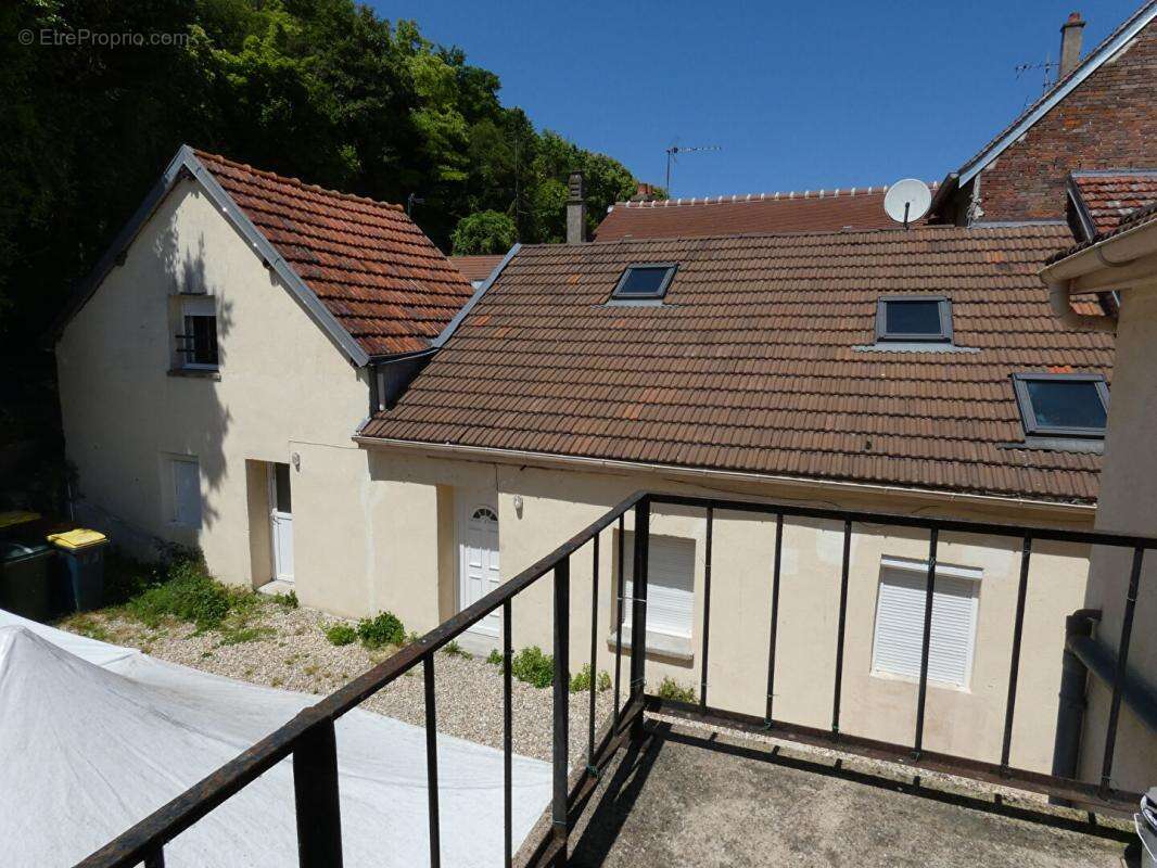 Appartement à IVRY-LA-BATAILLE
