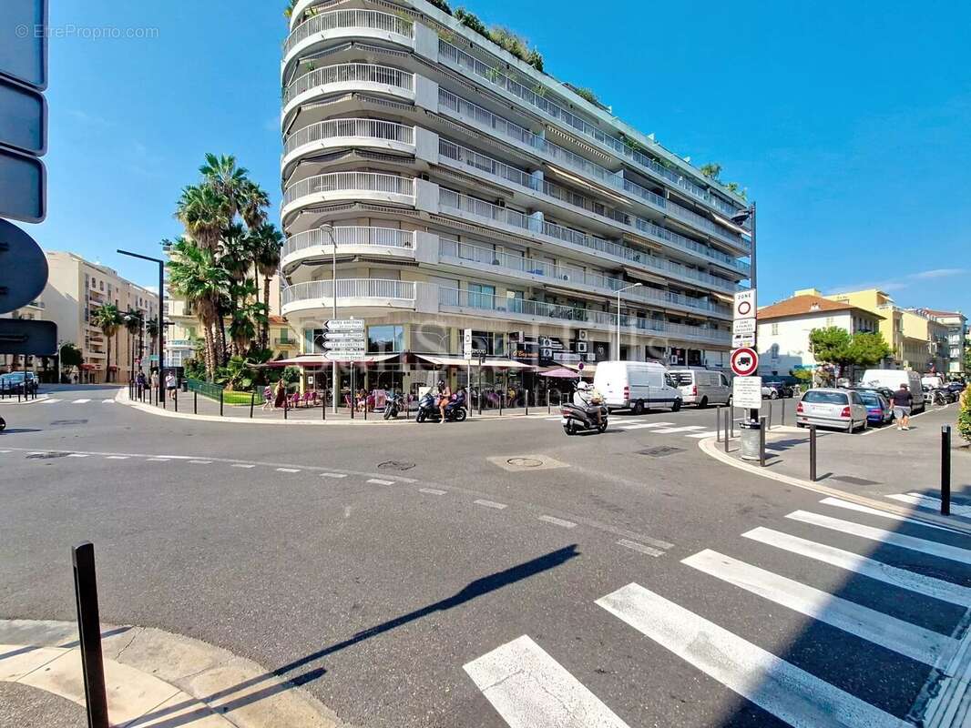 Nice – rue de france – 3 pièces traversant est-ouest – 78 m² – rénové - photo 13