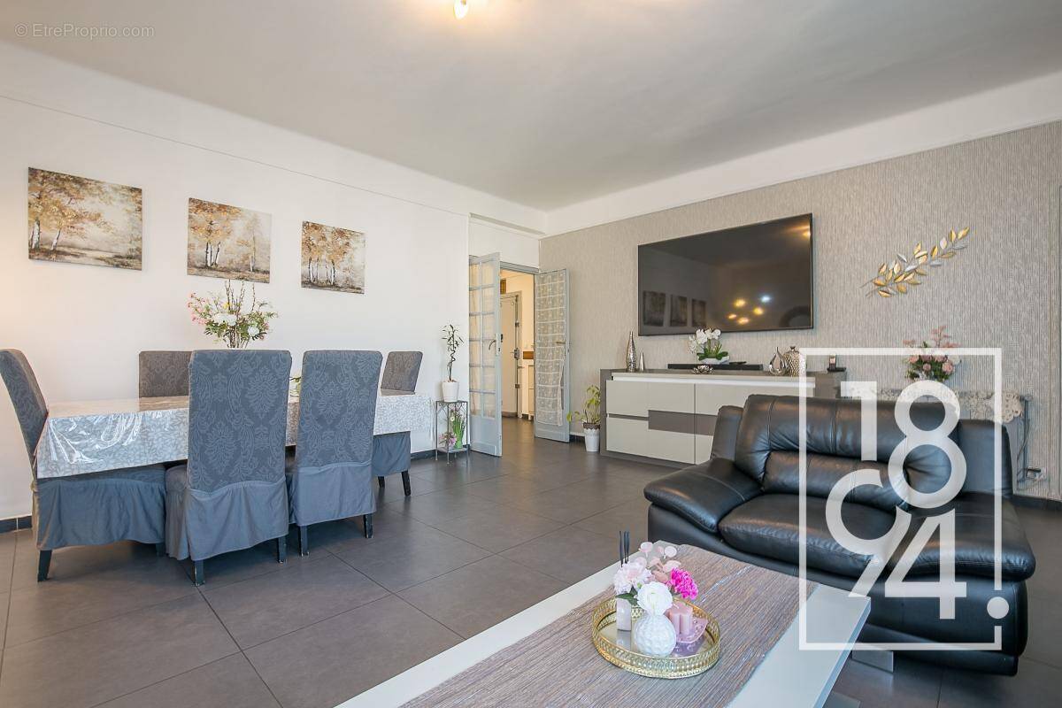 Appartement à MARSEILLE-3E