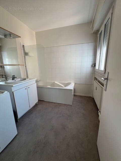 Appartement à LYON-7E