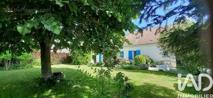 Photo 4 - Maison à FONTAINE-LA-GUYON