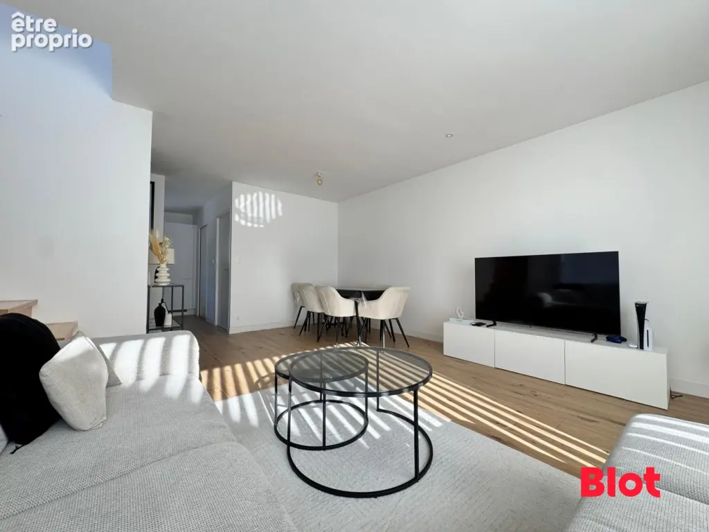 Maison 5 pièces 95 m² à vendre à Guichen (35580) - photo 2