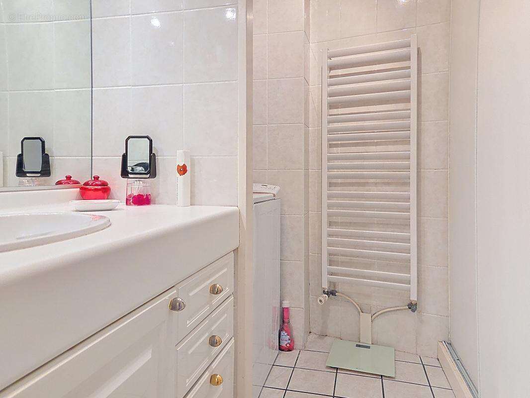 Appartement - 3 Chambres - 2  Balcons - 2 Caves - Garage possible en sus - Proche toutes commodités - photo 27