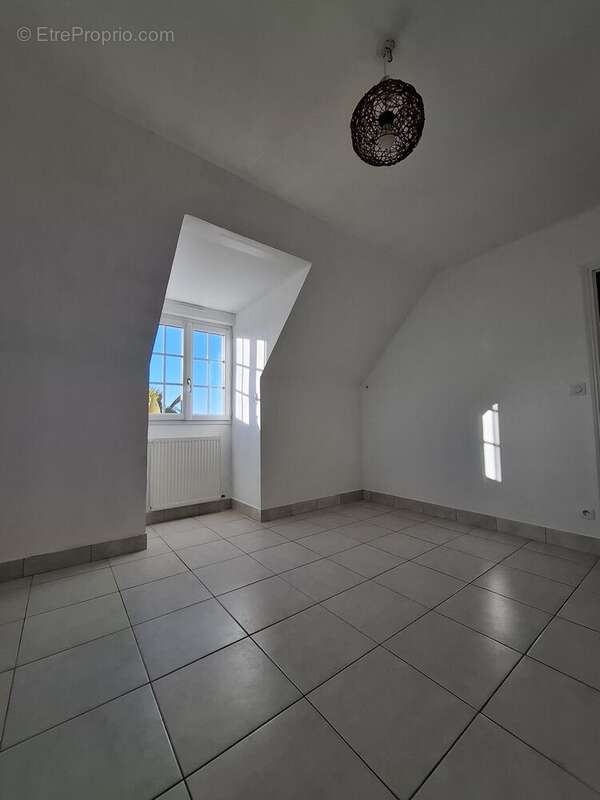 Maison à BEAUMONT-SUR-SARTHE