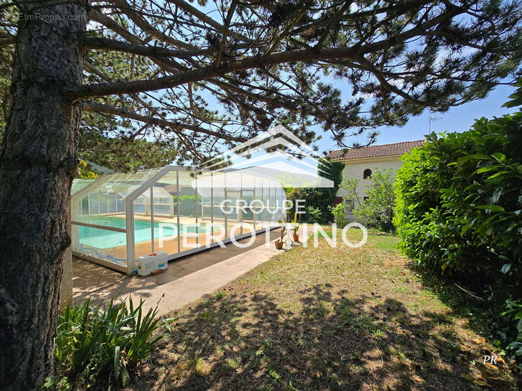 Maison à LA BOUILLADISSE