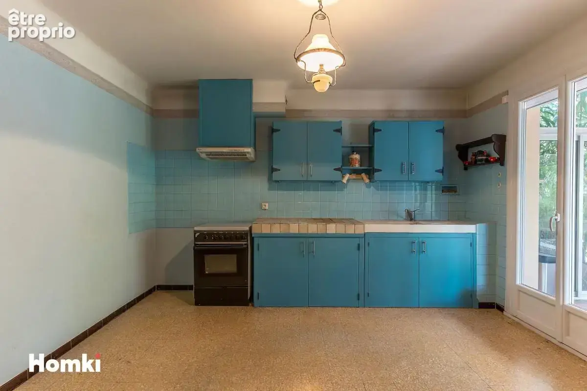 Maison/Villa T6 de 137 m² à Montélimar 26200 accès PMR - photo 2