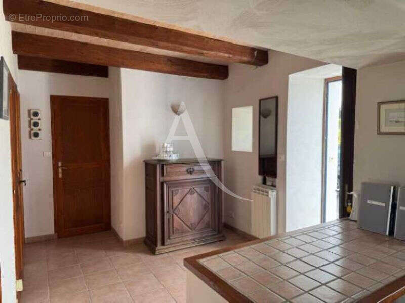 EXCLUSIVITÉ - Charmante maison en pierre à LA GUERINIERE - photo 7