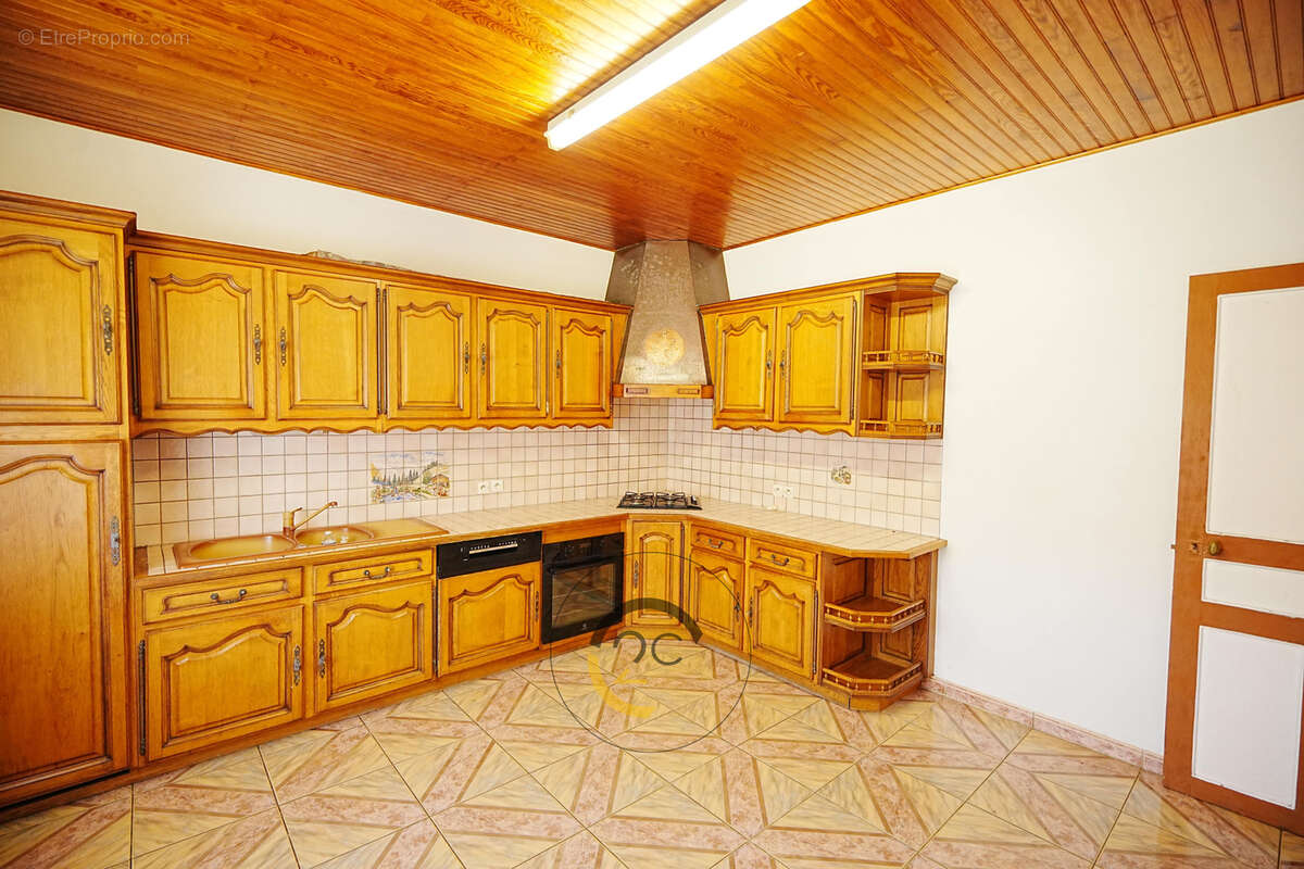 Maison à LONGUYON