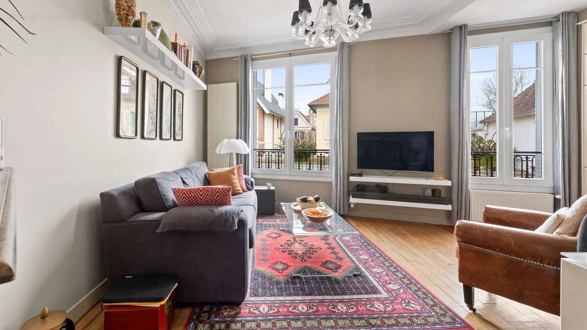 Appartement à GARCHES
