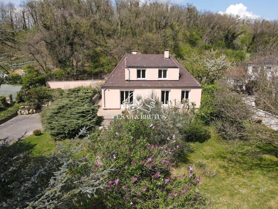 Maison à SAINT-PRIEST