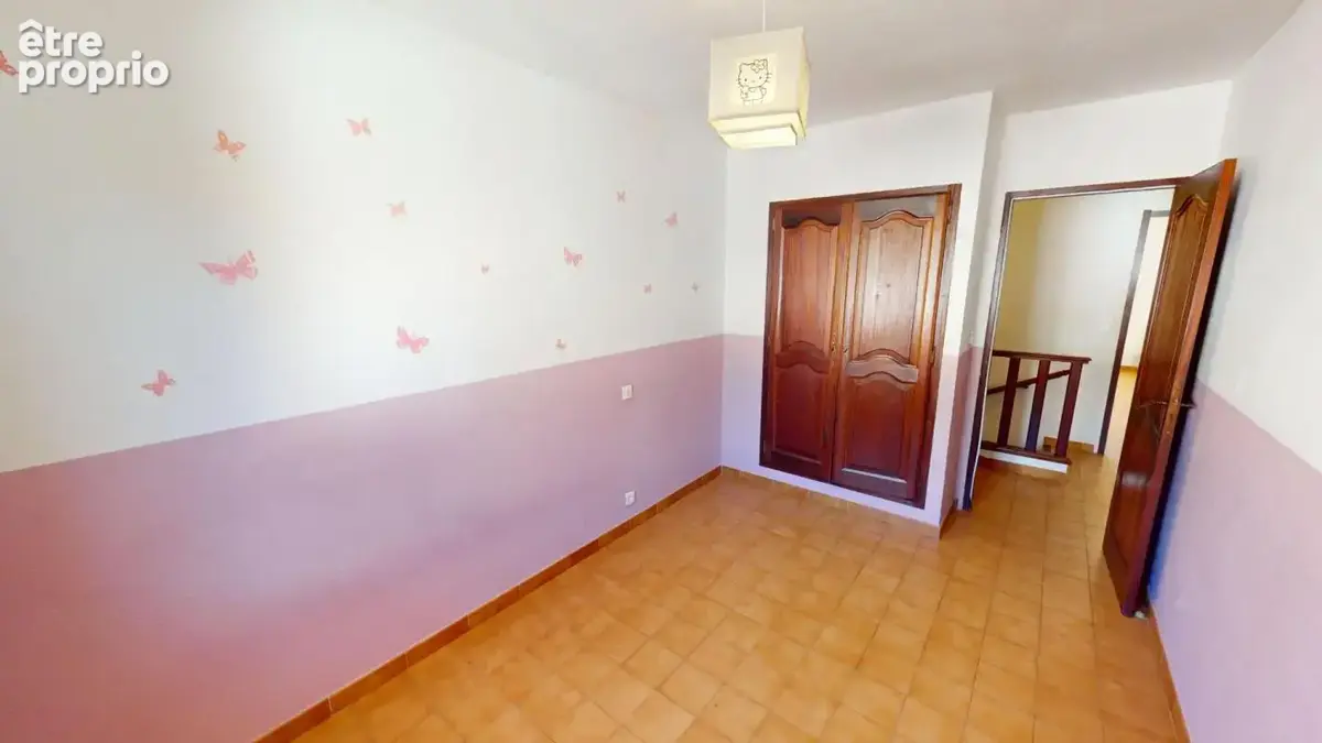 Le MUY, Maison de village 115m² avec grand garage et vie tout à pied ! - photo 7