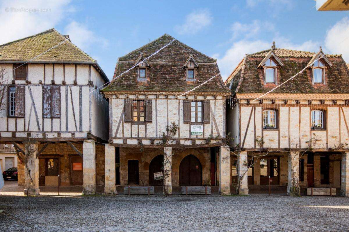 Maison à BRETENOUX