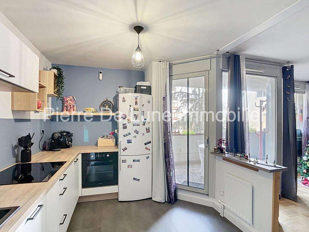 Appartement à VILLEURBANNE