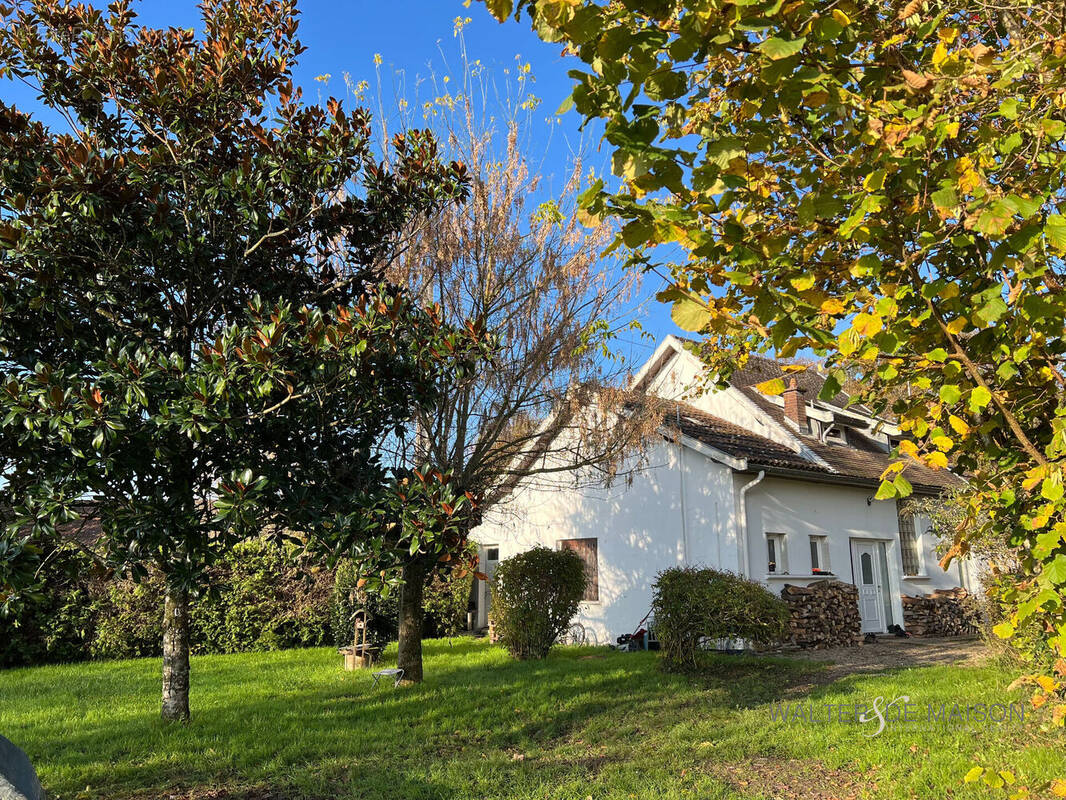Maison à SAINTE-CROIX