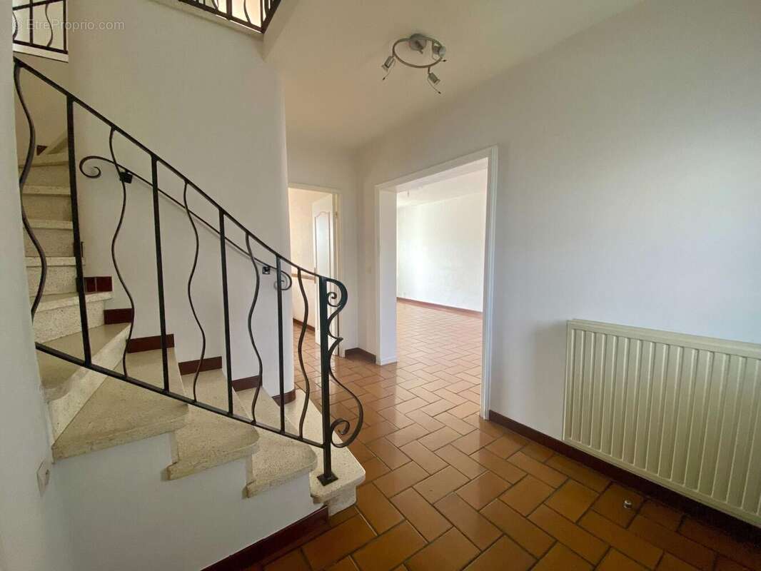 Photo 4 - Maison à AUSSILLON