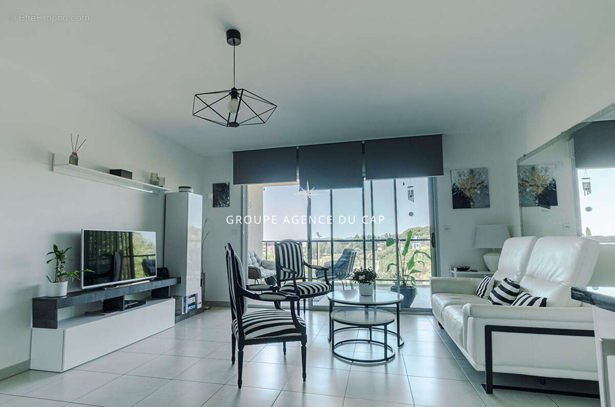 Appartement Frejus 4 pièce(s) 91.82 m2 - photo 11