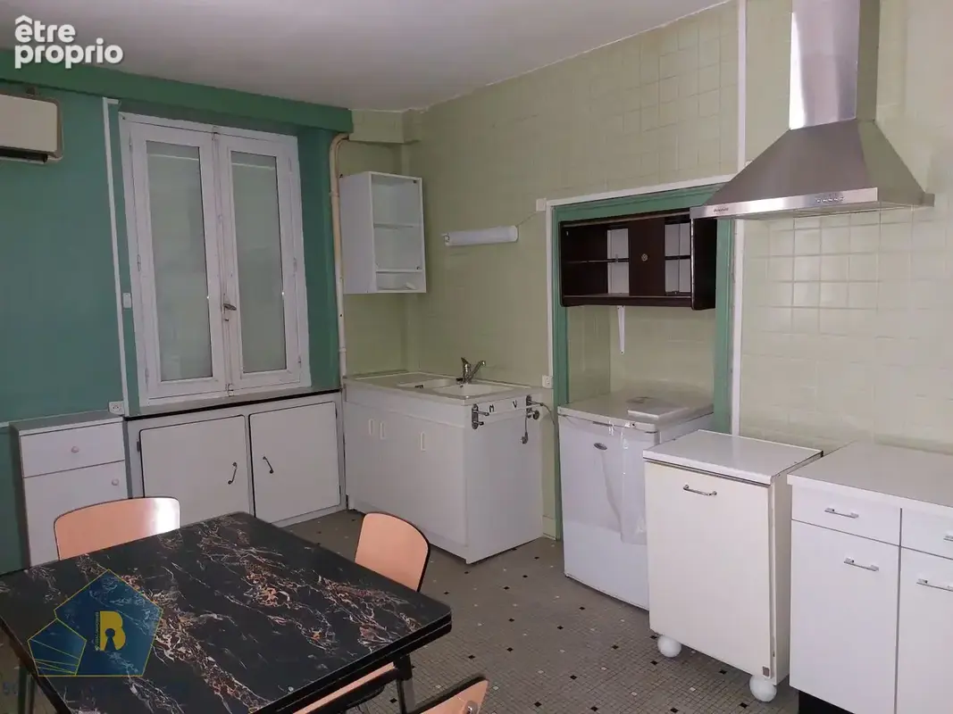Maison 92 m² à Clugnat  - photo 4