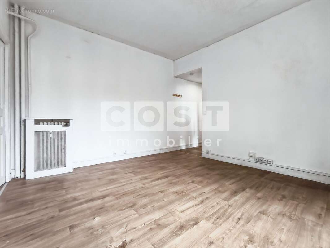Appartement à GENNEVILLIERS