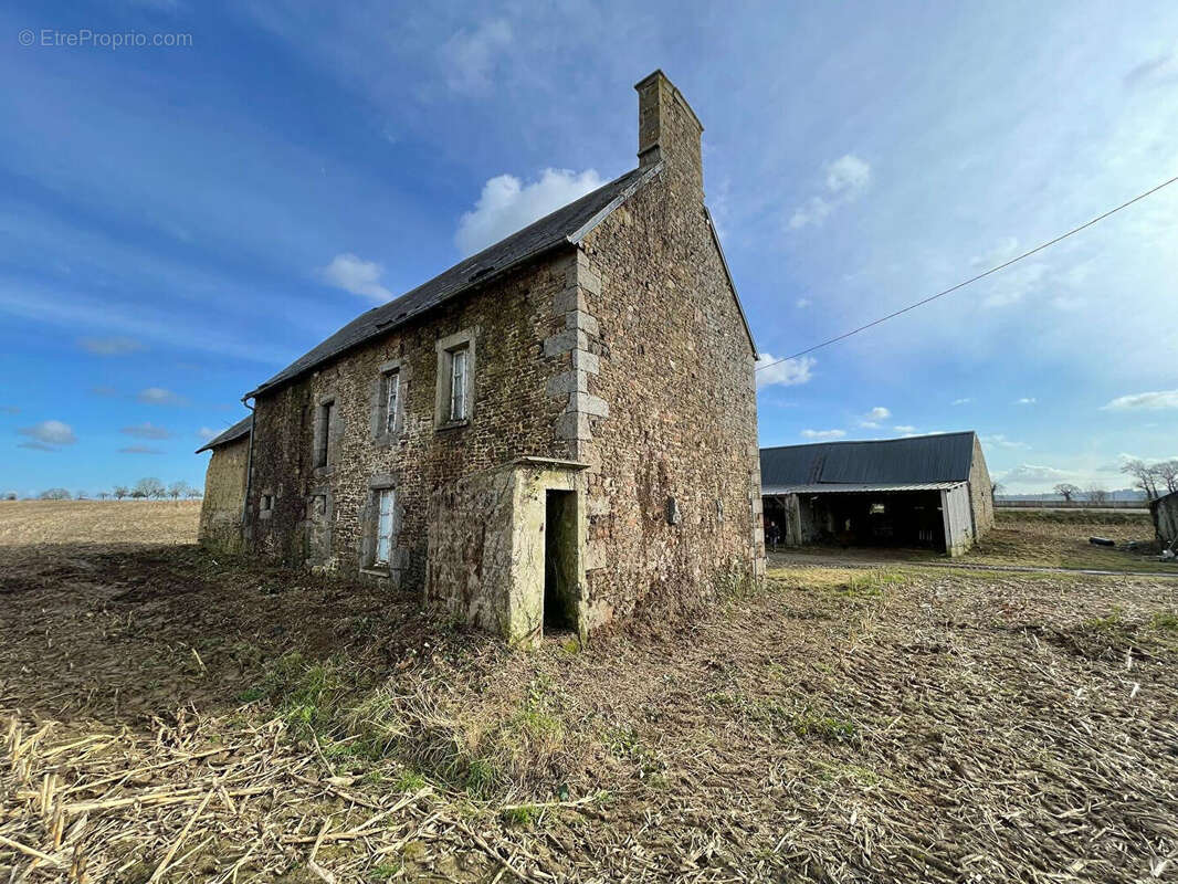 Maison à SAINT-JEAN-DE-LA-HAIZE