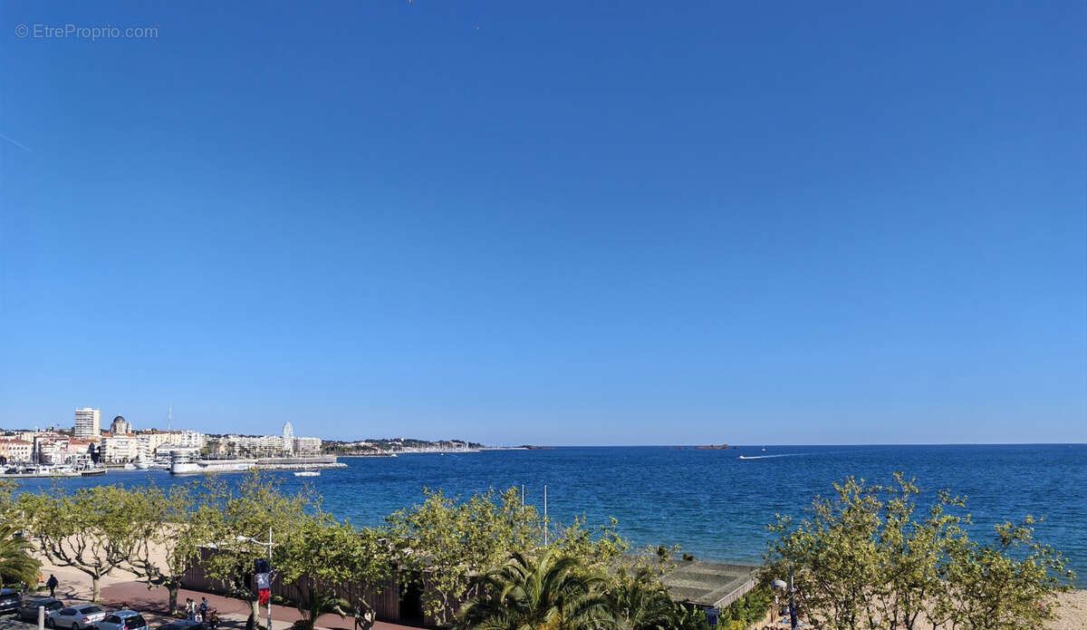 Appartement à FREJUS