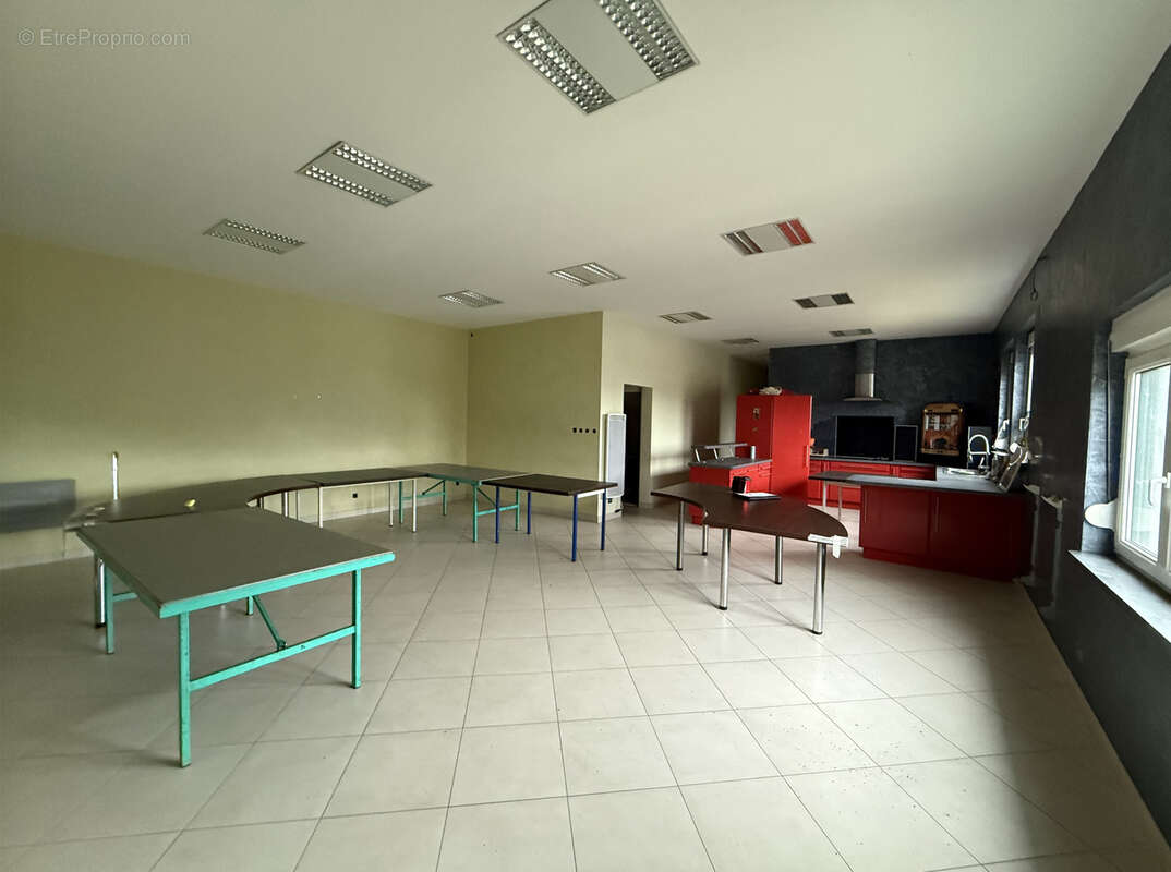 Appartement à AUZAINVILLIERS