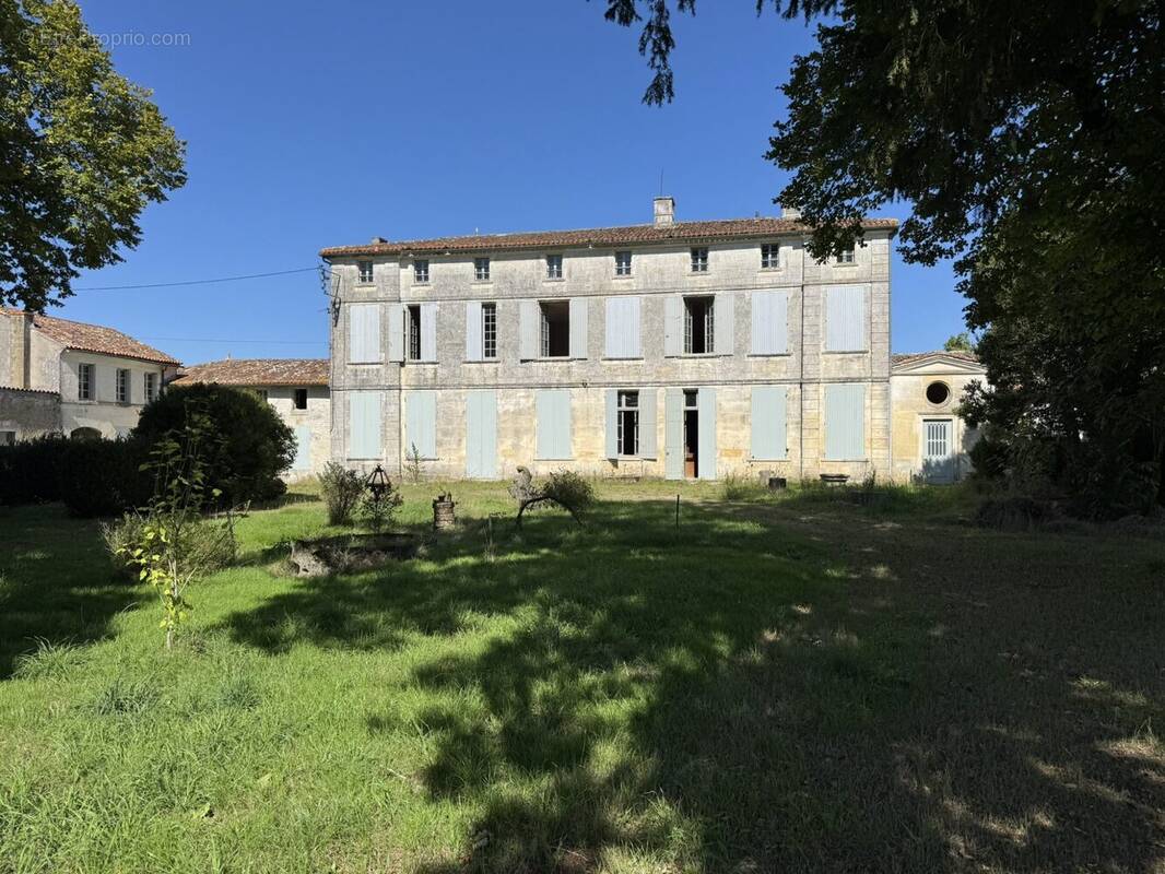 Autre à CHERAC