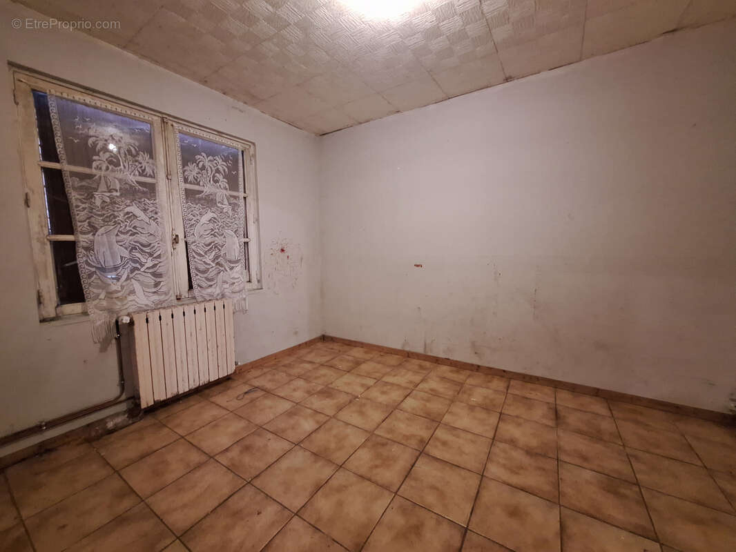 Maison à LA COURONNE