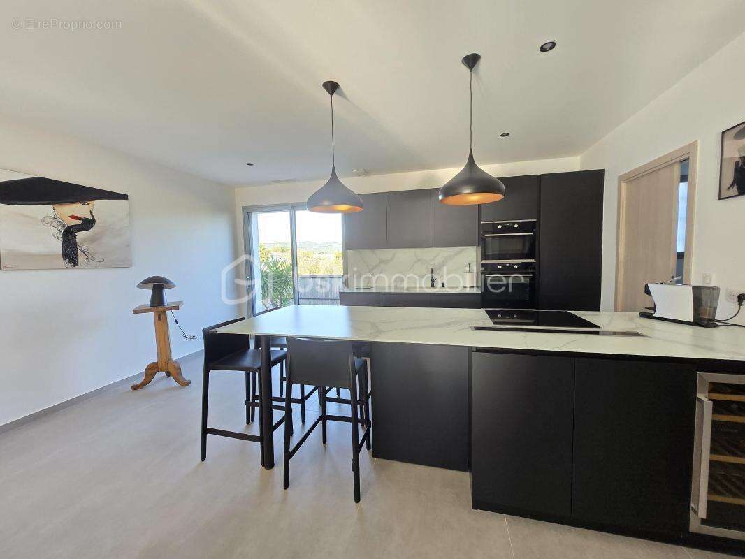 Maison à PUGET-SUR-ARGENS