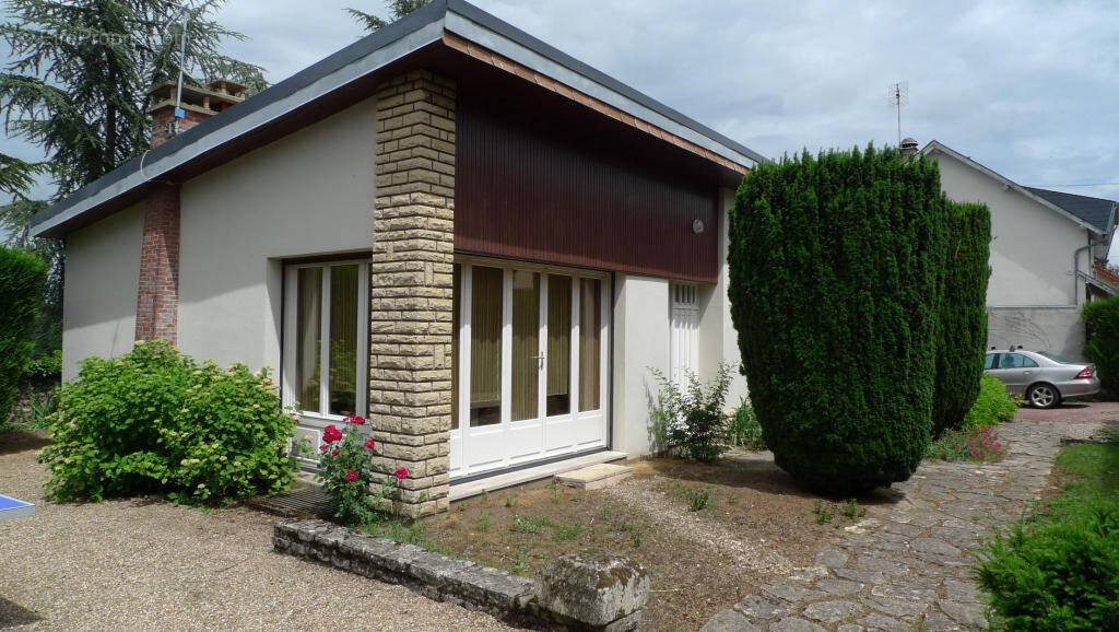 Maison à AUTUN