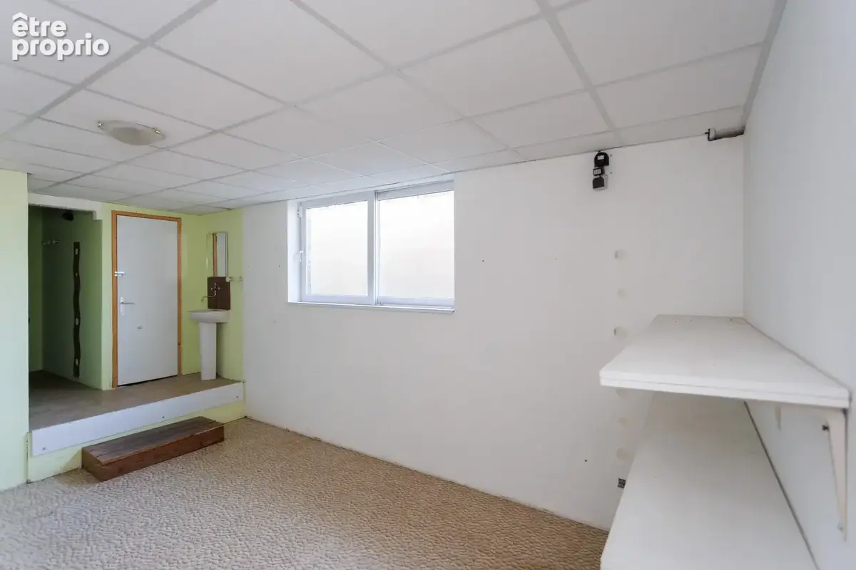 Local Commercial / Artisanal 475 m2 à vendre DIGOIN (71), accès direct RCEA et A 89 à 3 min - photo 11