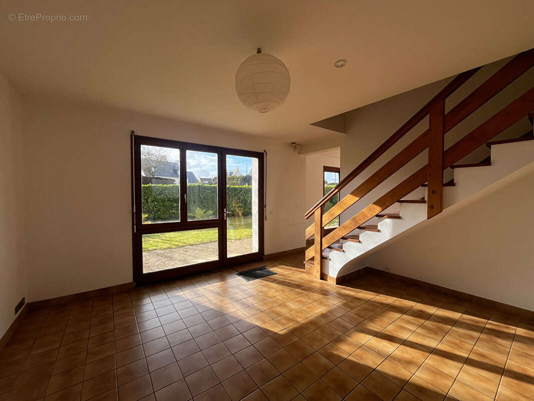 Maison à PLOUIGNEAU