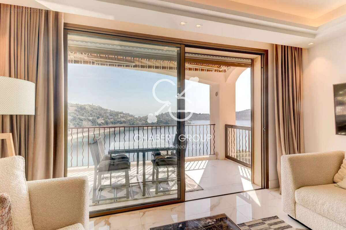 Appartement à VILLEFRANCHE-SUR-MER