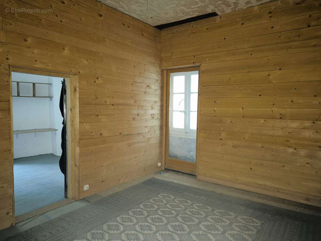 Maison à SAINT-JEAN-DE-SERRES