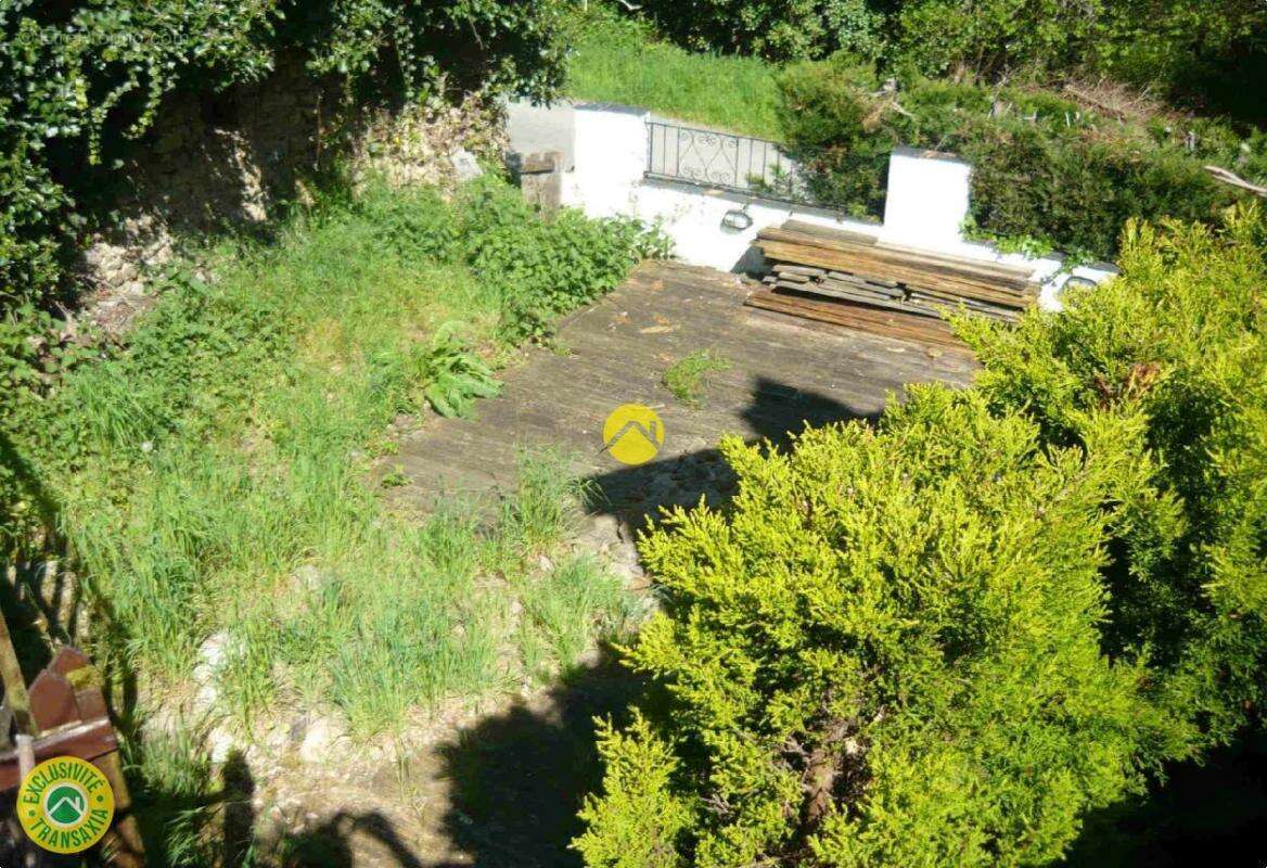 Maison à DUN-LE-PALESTEL