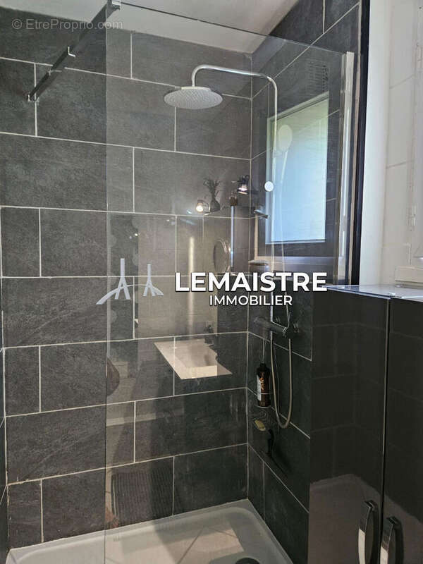 Maison à CROISY-SUR-ANDELLE