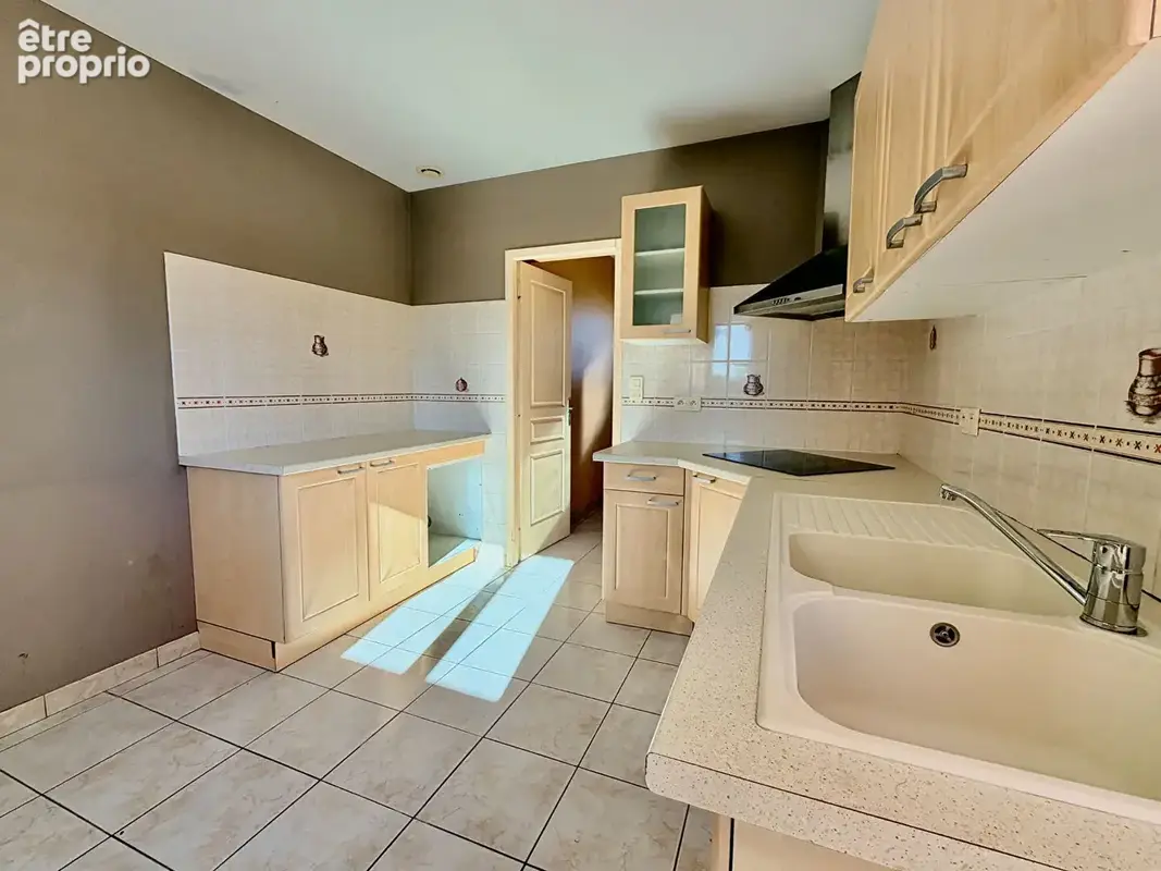 Maison Magnac-sur-Touvre 5 pièce(s) 95 m2 - photo 3