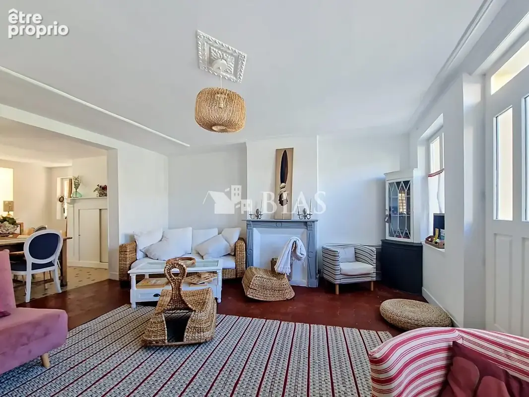 Maison 6 pièces 110 m² à vendre à La Riviere-Saint-Sauveur (14600) - photo 5