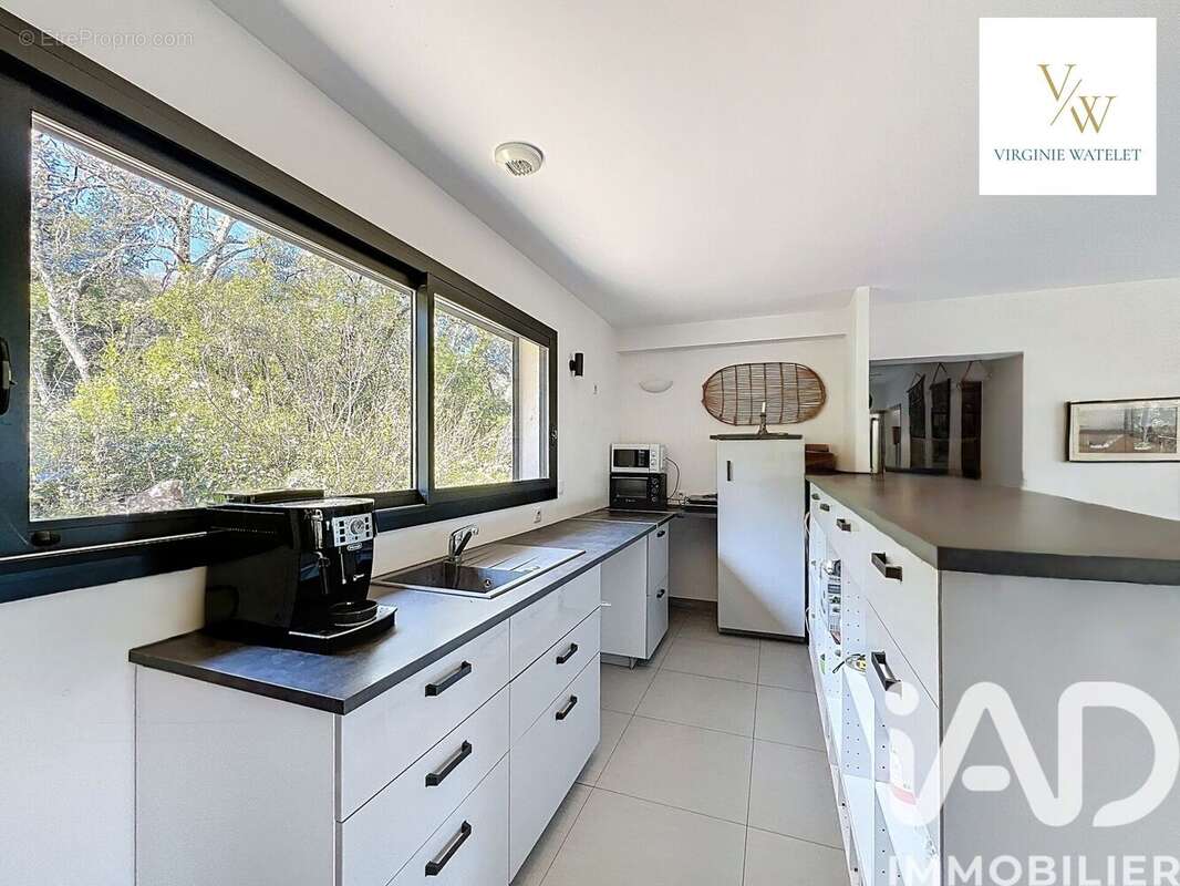 Photo 5 - Maison à CAZILHAC