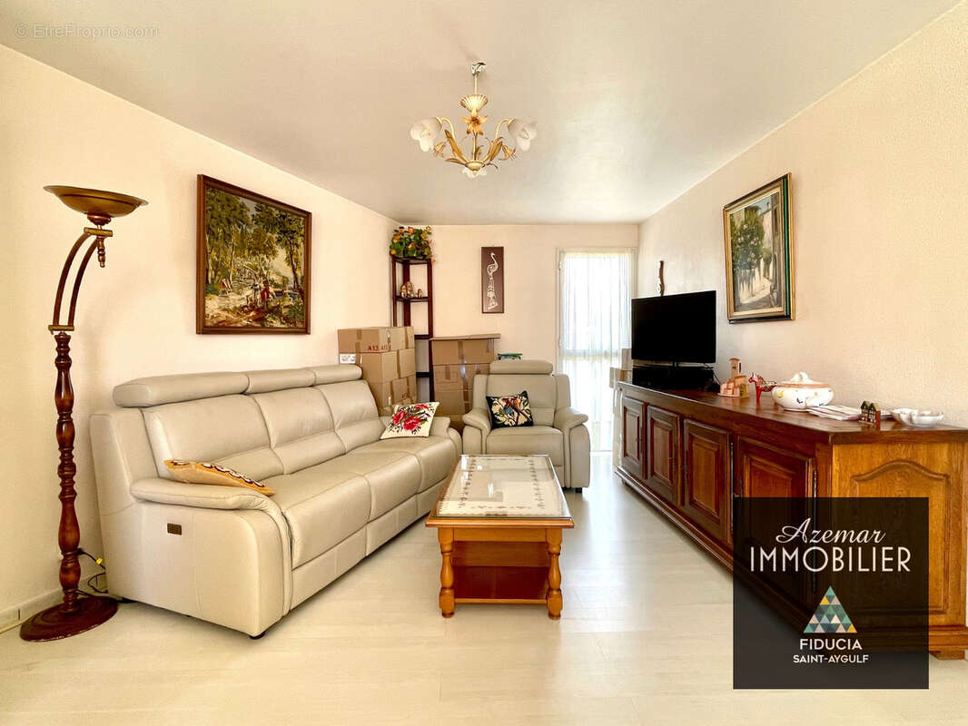 Appartement à FREJUS