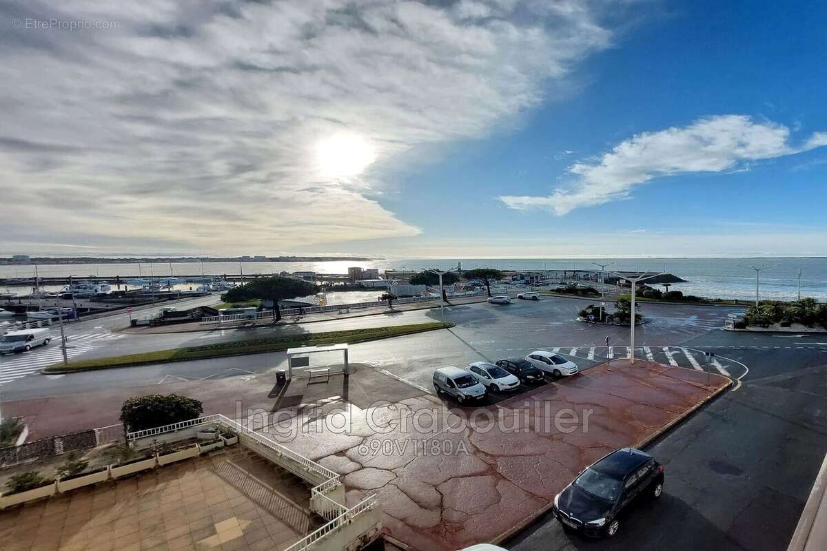 Appartement 69 m² à Royan  - photo 2