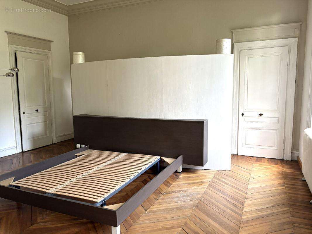 Appartement à LA TALAUDIERE